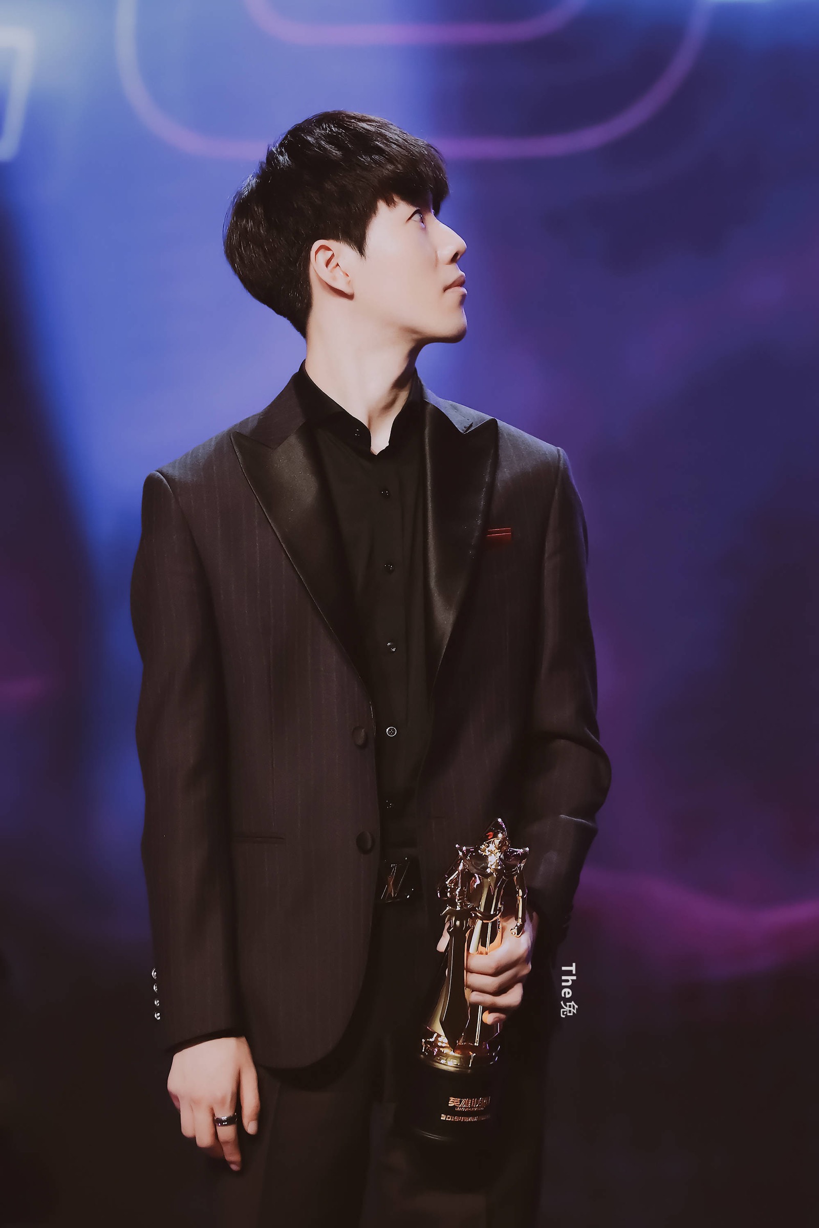 乔治的强硬 乔治的强硬