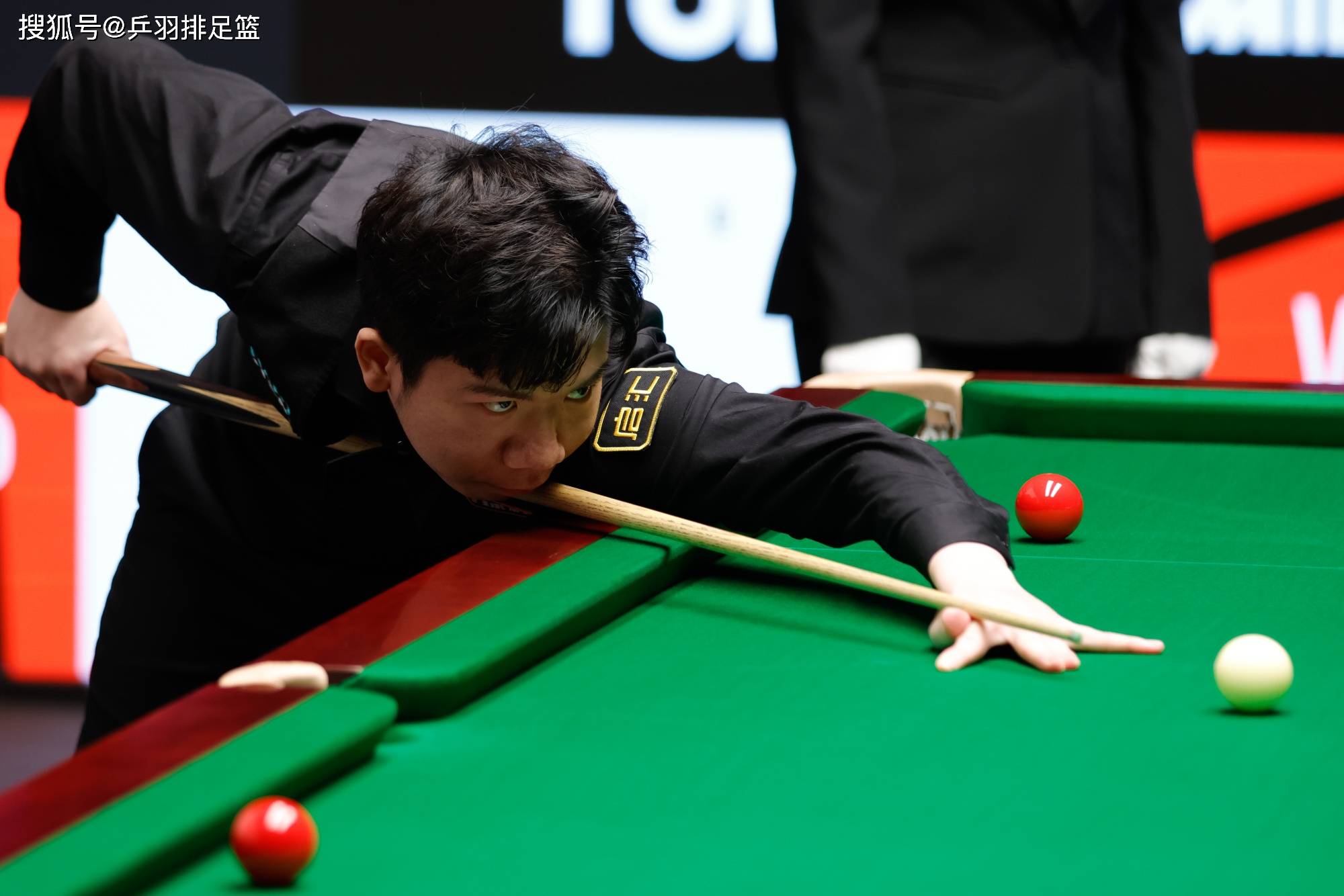 回球点高的 回球点高的