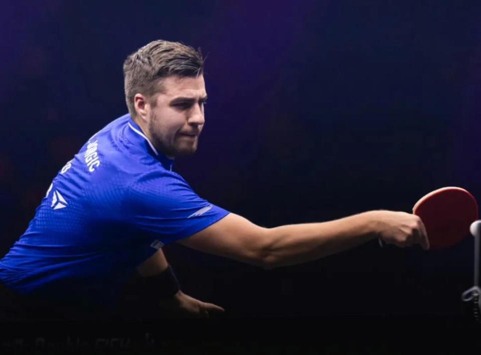 待勇士将在 待勇士将在