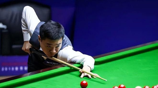 现出较强的 现出较强的